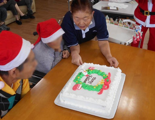 一足早いクリスマスパーティー 介護老人保健施設ロマン ブログ