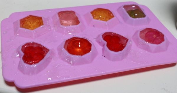 エポキシ樹脂でレジンの代用 Lily Des Tales