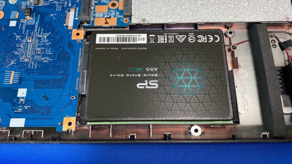 レビュー】HDDからSSDに換装で快適に：Acer Aspire V5 571P : 碧き流星