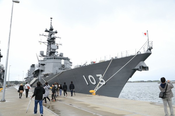 艦これ 春イベント17 出撃 北東方面 第五艦隊 の大湊基地に行って護衛艦 ゆうだち の見学をして来た とある30男の活動日記