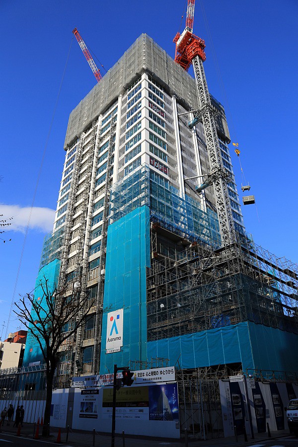 地上38階「ザ・タワー横須賀中央」の建設状況(2014年12月6日