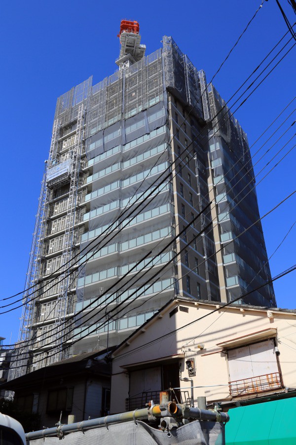 パークタワー山王とザ・山王タワーの建設状況(2014年3月) : 超高層