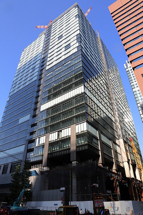 BIGが手掛けるバイオフィリックな超高層ビル〈キャピタ