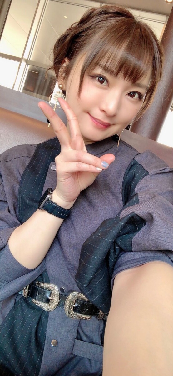 朗報 美人声優の井澤詩織さん 可愛すぎる ってなんじぇですかー