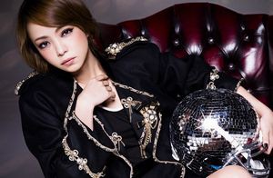 安室奈美恵のMVやライブに参加してるバックダンサー : BLACK FLAVOR
