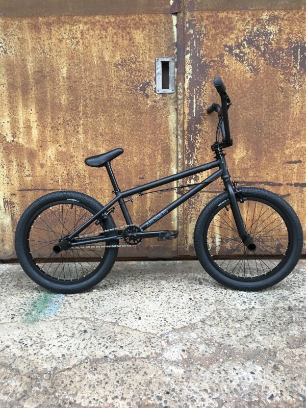 ARES / SWORD 2018 : BMX BIRDS RIDE