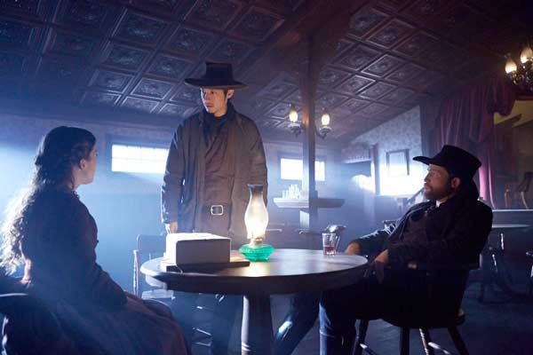 ドラマ 荒野のピンカートン探偵社 ラピスラズリの夢