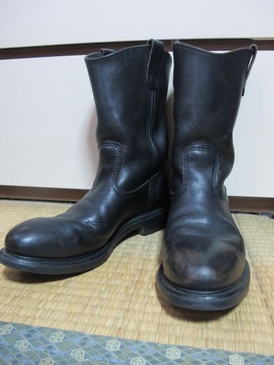 RED WING PECOS 2253 : 古着屋で巡り会ったブーツとジーンズの
