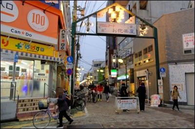 タピオカ プロムナードお花茶屋 東京葛飾堀切菖蒲園またはお花茶屋発