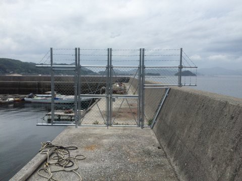 またひとつ 釣り場が無くなりました 周防大島堤防 某プロの 続 言いたいことも言えない こんな世の中じゃ