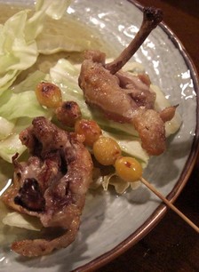 博多風焼鳥にコロリ 藤沢 やきとり 赤ひげ 湘 南 く い だ お れ ー
