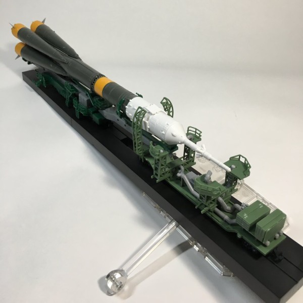 グッドスマイルカンパニー「1/150 ソユーズロケット + 搬送列車