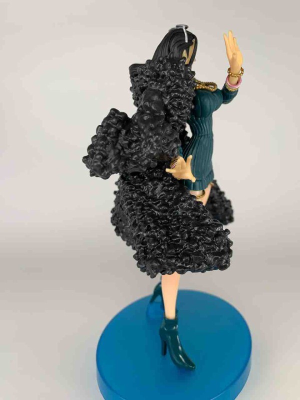 バンプレスト「一番くじ ONE PIECE G賞 ロビン記念フィギュア