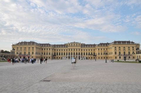 オーストリア旅行記4 シェーンブルン宮殿を見学 マリンブルーの風