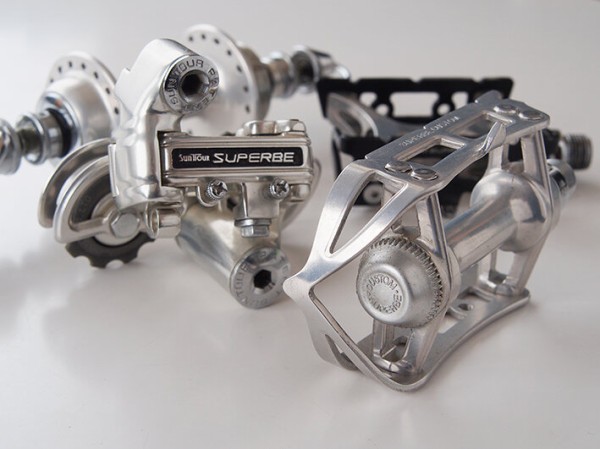 今日の逸品50/幻のメカ!? サンツアーシュパーブGT : 旅からす本館 日本