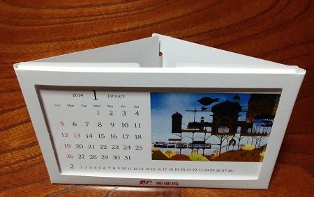 年賀状や喪中はがき印刷でもらえる郵便局の２０１４オリジナル卓上カレンダー カレンダー ２０１８ 無料テンプレート 人気カレンダー情報