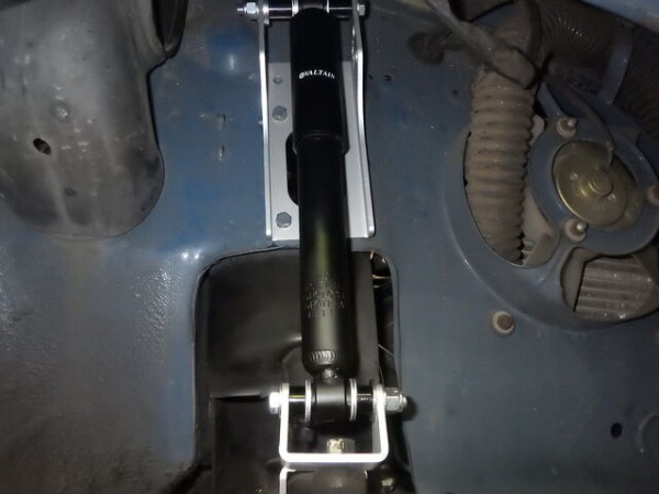 ローバーミニ ショックブラケット 000000000448_sOBJRHr.jpg