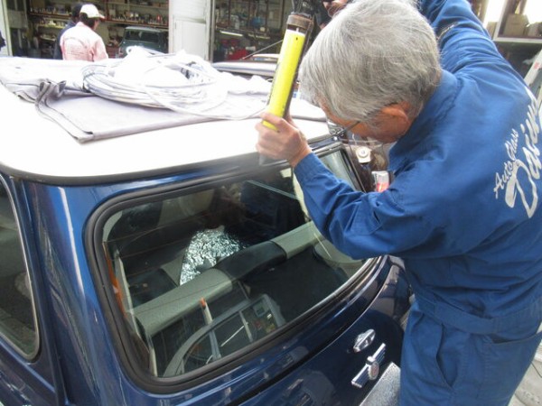 ITY様 今回の車検は水難の相がでております。。。。 : スタッフブログ｜ローバーミニ専門店キャメルオート