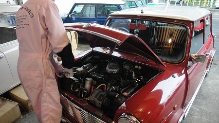 クラッチレリーズのカップも日本製を使います。 : スタッフ