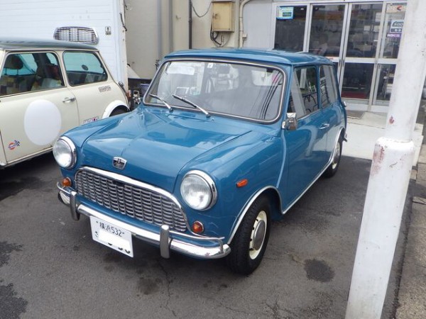 TTN様 個人売買でゲットした素敵なMK-1仕様のMINI・・まずは水路洗浄で