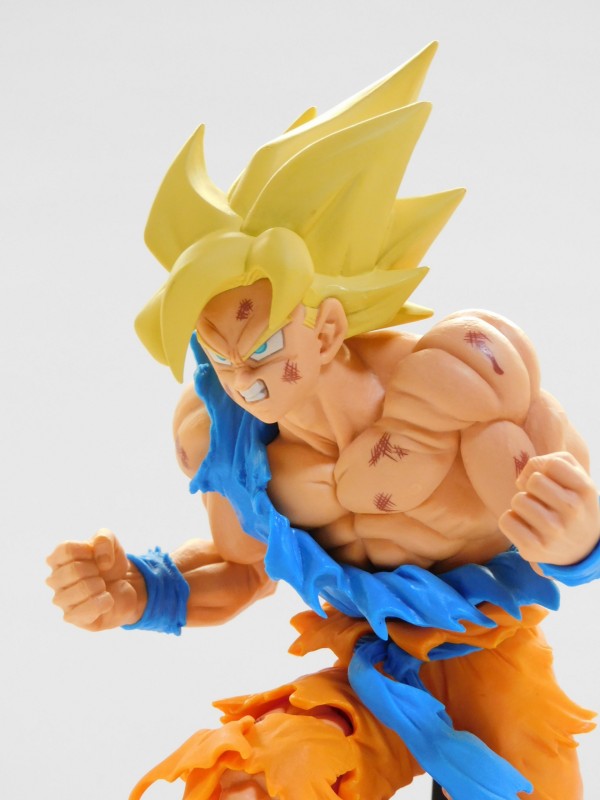 ドラゴンボール 超サイヤ人孫悟空 フリーザ フィギュアJUMP50周年 など ジャンプ50周年 アニバーサリーフィギュア」超サイヤ人孫悟空 レビュー
