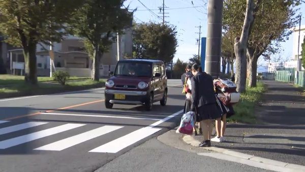 横断歩行者ワイを妨害した車 無事ネズミ取りに捕まる ドライブまとめ