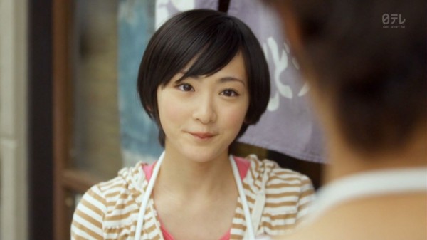 乃木坂46生駒里奈の卒アル流出 これは学校中の男子が惚れるわｗｗｗｗｗｗ 番茶速報