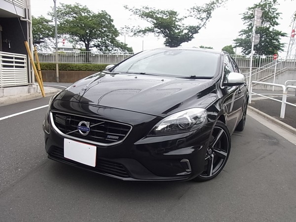 26年式（2014）・上級グレード】 ボルボ V40 T5 R-デザイン ワン