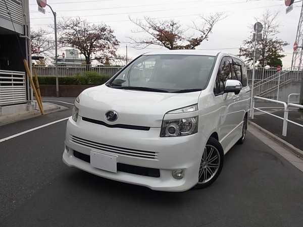 2007年式・人気の70系】 トヨタ ヴォクシー Z 純正エアロ 純正HDDナビ