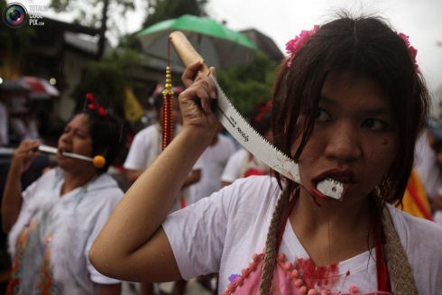閲覧注意 毎年恒例 タイのベジタリアンフェスティバル 23枚 付録部 Blog Bu