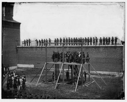 歴史 リンカーン暗殺事件 共謀者たちの絞首刑 16枚 動画あり 付録部 Blog Bu