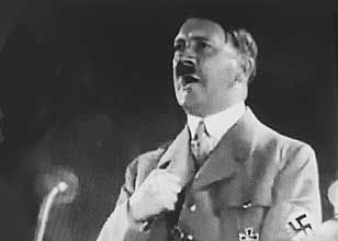 着物姿のヒトラー の写真が発見される 誰も見たことがない衝撃の姿 Catmanz