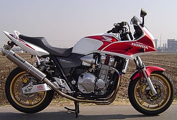 CB1300SB ワイバン（アールズギア）スクリーン 装着完了
