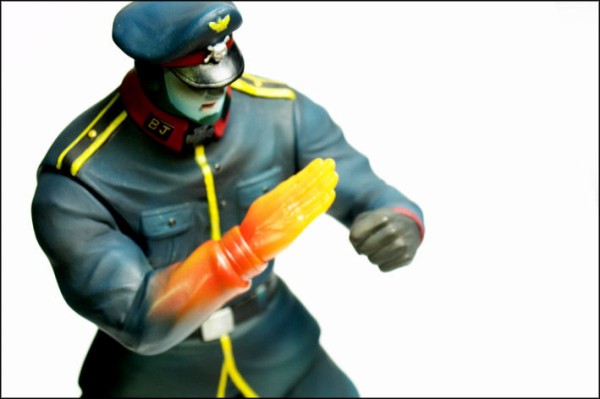 レインボーシャワー＆ブロッケンJr.軍服Ver登場。 : 魂のblog2
