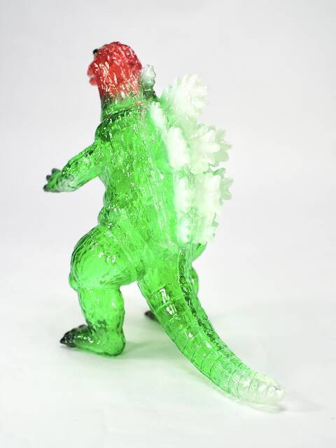 BASE店限定】ミドルゴジラお正月限定ソフビ登場！ : CCPJAPAN