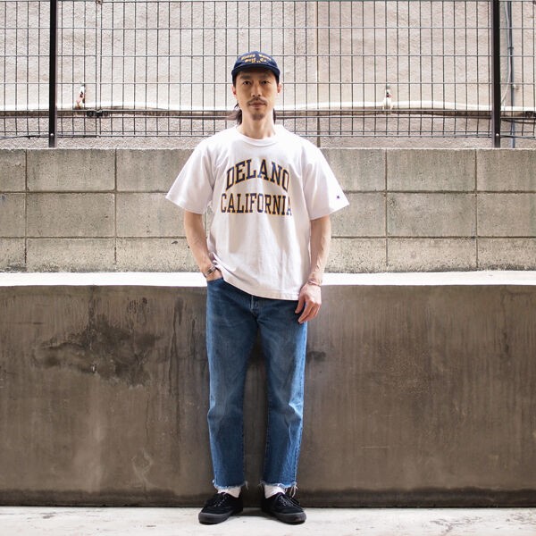 DIVISION ディヴィジョン　ロンT　ヴィンテージ Champion - Reverse WeaveⓇ】College Style Graphic T-Shirt