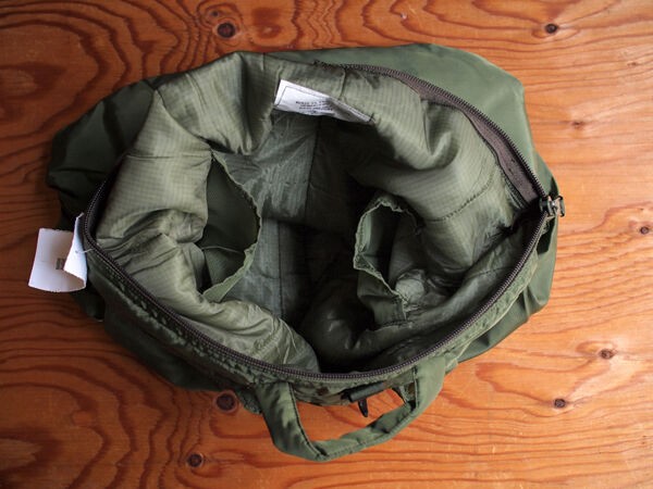 Deadstock】00s U.S.Military Flyer's Helmet Bag. デイリーに活躍する