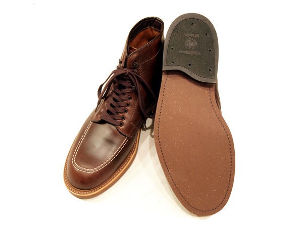 靴 Alden #D9637 For J CREW 靴 Alden #D9637 For J CREW Alden® X J.Crew Split-toe Moc