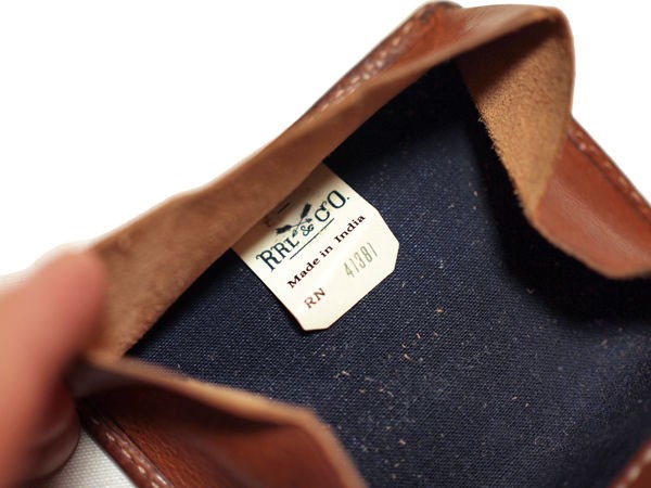 RRL】さり気なくカッコ良いコンチョボタンを使用したレザーコイン