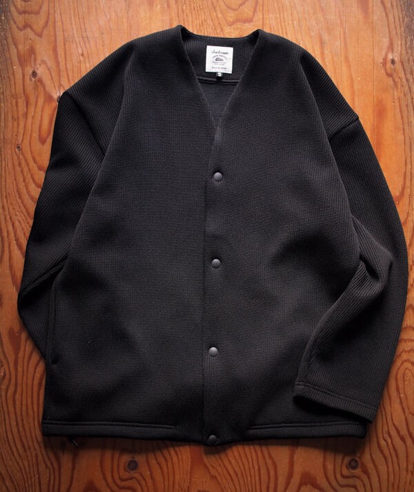 Jackman / ジャックマン】JM8256 QG Cardigan. イマの気分で着れる抜群