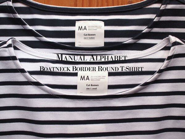 Manual Alphabet】Boatneck Border Round T-Shirt. 夏に欠かせない