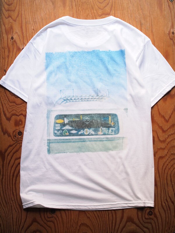 The Poster List Graphic T Shirt From California 西海岸のユルい雰囲気を楽しむtシャツ Hunky Dory Osaka Blog