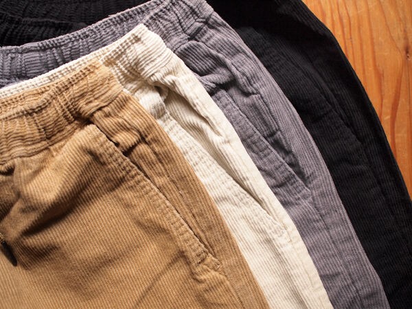 FIVE BROTHER】Corduroy Easy Shorts. 街中からアウトドアまで幅広く