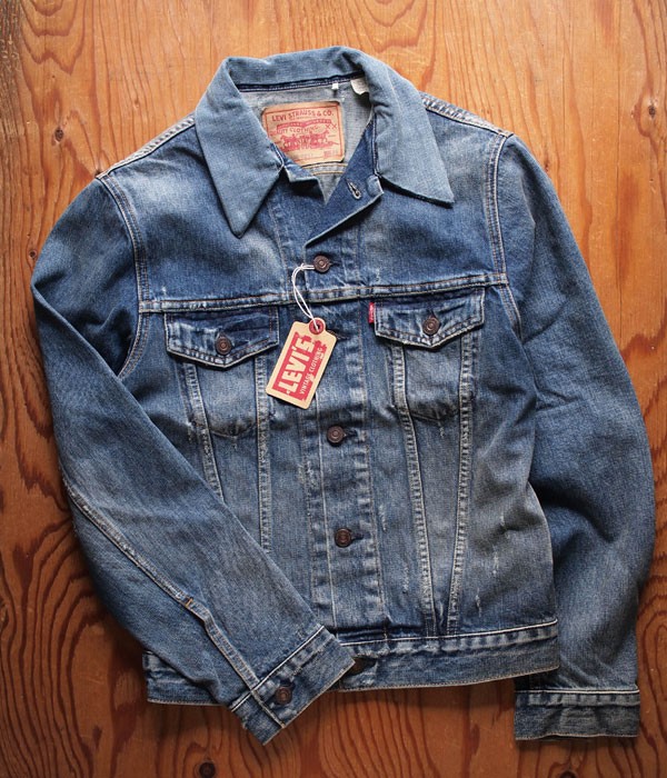 ジャケット・アウター Levi's 70505-0217 deadstock size50 LEVI'S 70505-0217 BIGE DENIM JACKET（SIZE 50） - 古着屋