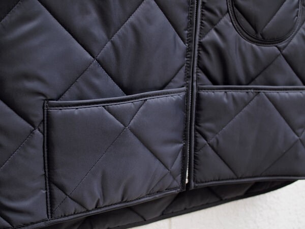 SNAP'N'WEAR / スナップンウェア】#300 Quilted Nylon Vest. 軽量で