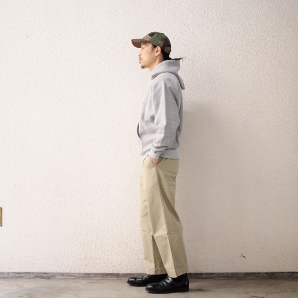 Champion-TRUE TO ARCHIVES】Reverse WeaveⓇ Sweatshirt 