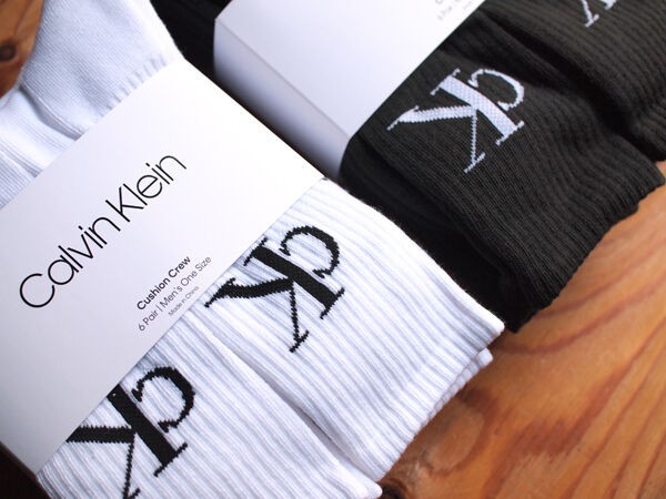 CALVIN KLEIN / カルバンクライン】お馴染みのCKロゴがさり気ない洒落