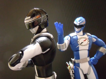 黒く 青く 濃く 甘く Shf ボウケンブラック ボウケンブルーｾｯﾄ C Zone A Zwei