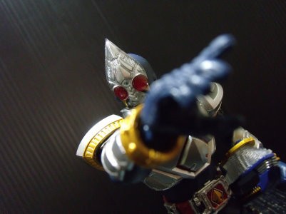 進歩しても変わらないものは変わらない Shf 仮面ライダーブレイド C Zone A Zwei