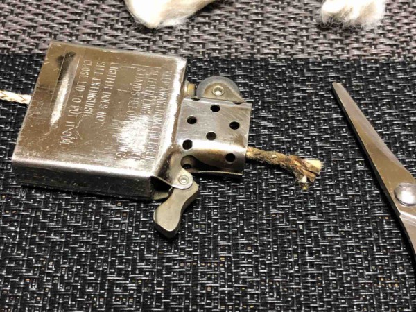 Zippo 60年前のジッポーを掃除してみた 燃料は白ガスを使おうかな 歩けおっさん By Rappo 楽歩